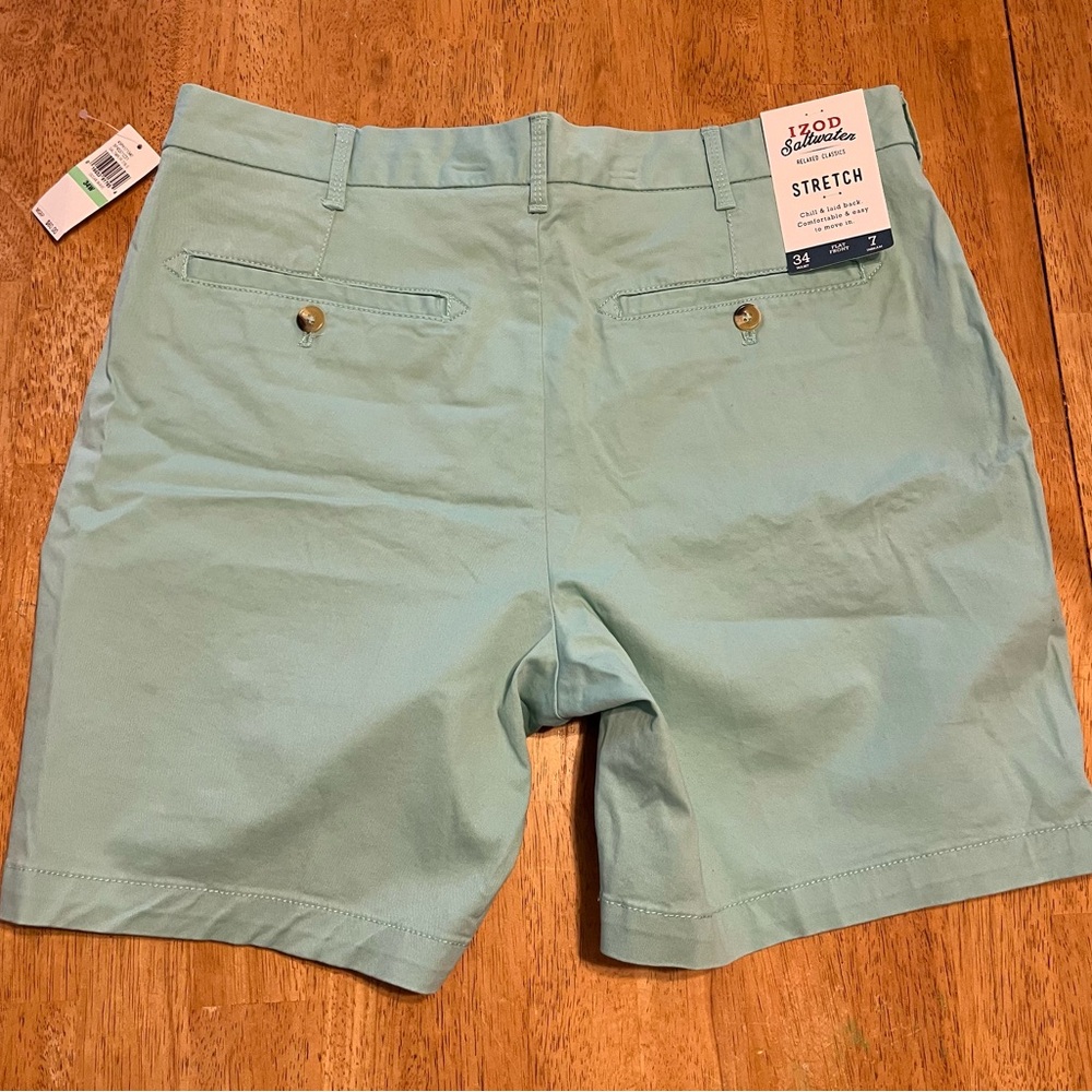 $60 NWT IZOD Men's Light Blue Shorts, size 34, 7” inseam - Picture 9 of 9